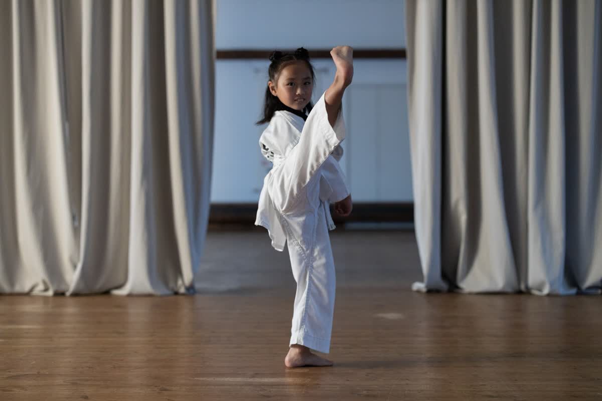 wp-content/uploads/2023/10/kungfu-6.jpg